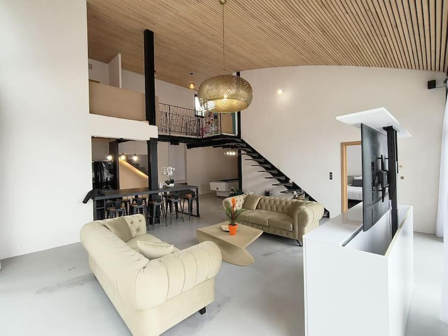 Industrial Luxury Nimes & Arles Villa Beaucaire  Ngoại thất bức ảnh