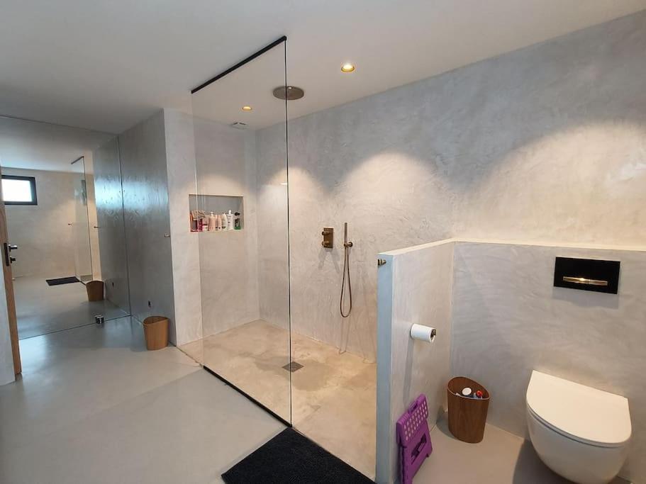 Industrial Luxury Nimes & Arles Villa Beaucaire  Ngoại thất bức ảnh